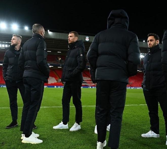 更是决策质